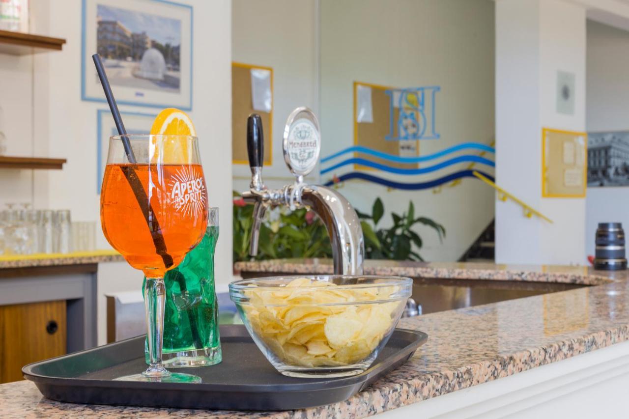 Savoia Hotel Misano Adriatico Exterior photo